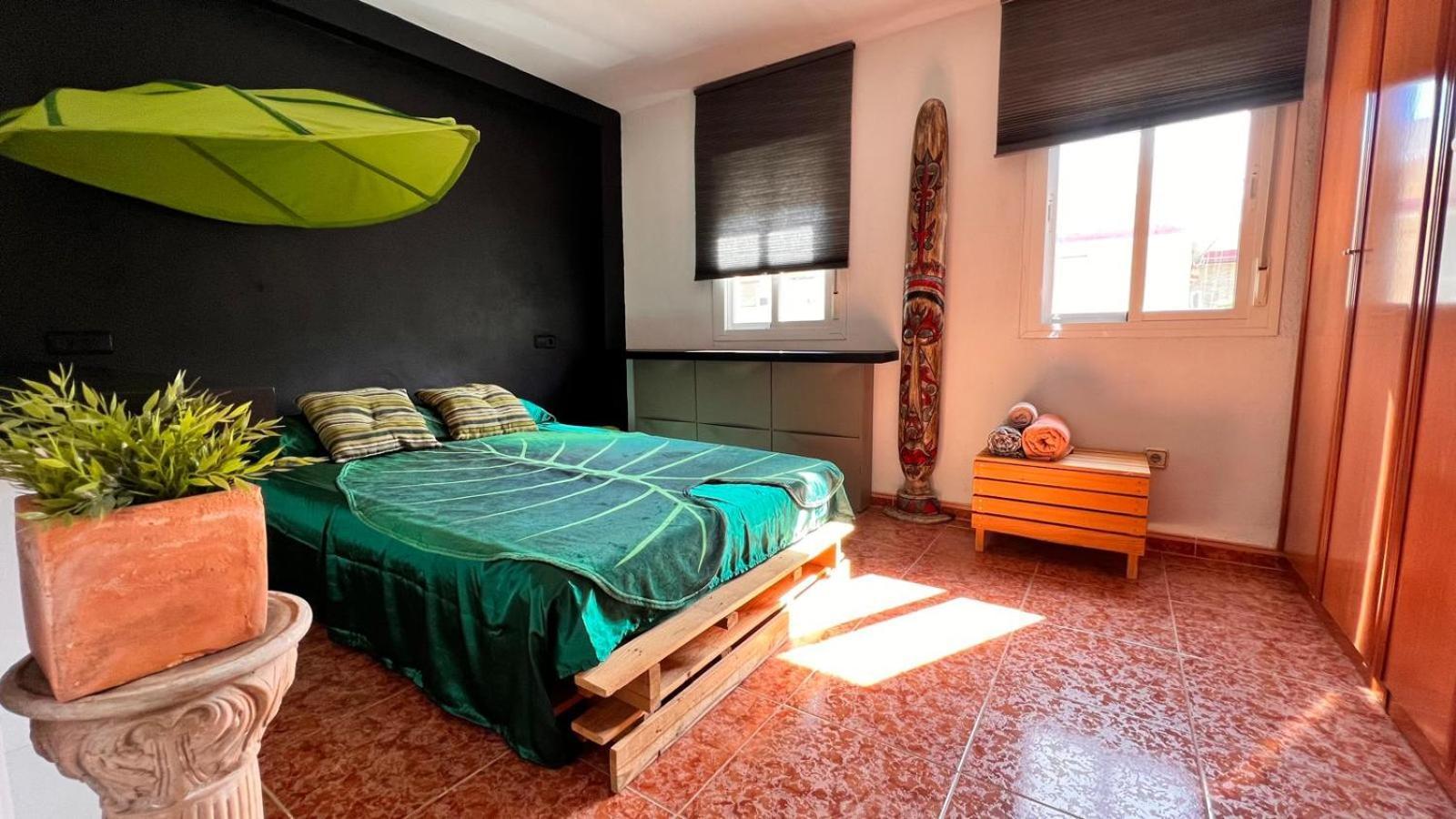 Comfortable & Sevilla